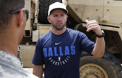 Αποβλήθηκε από τον πάγκο ο Μπαρέα