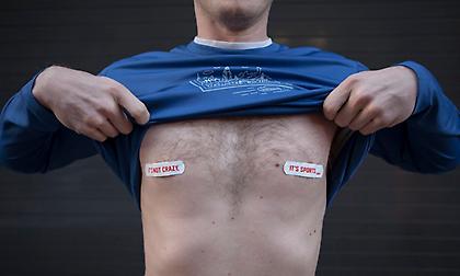 Ο οδυνηρός τραυματισμός των θηλών των δρομέων!