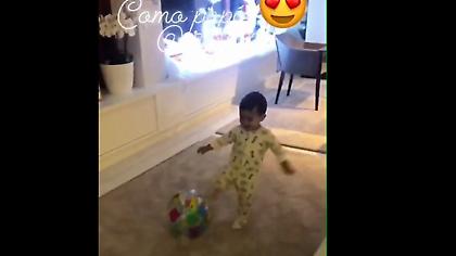 Το DNA μίλησε: «Μπαλαδόρος» και ο μικρός γιος του Ρονάλντο (video)