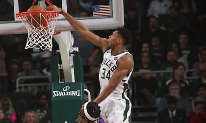 Μυθικό στατιστικό: Ο Γιάννης κορυφαίος, με υπερδιπλάσια καρφώματα χωρίς ασίστ! (photo)