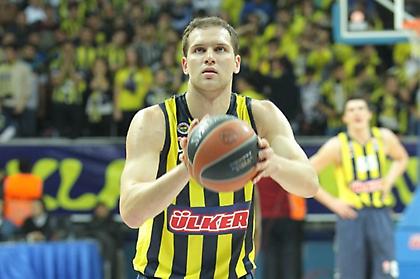 Μπόγιαν Μπογκντάνοβιτς: «Τα τρόπαια του Ζοτς μιλούν από μόνα τους» (vid)