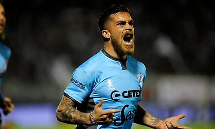 Η πιθανότητα για δύο χαφ στην ΑΕΚ και η «σκληράδα» που λείπει