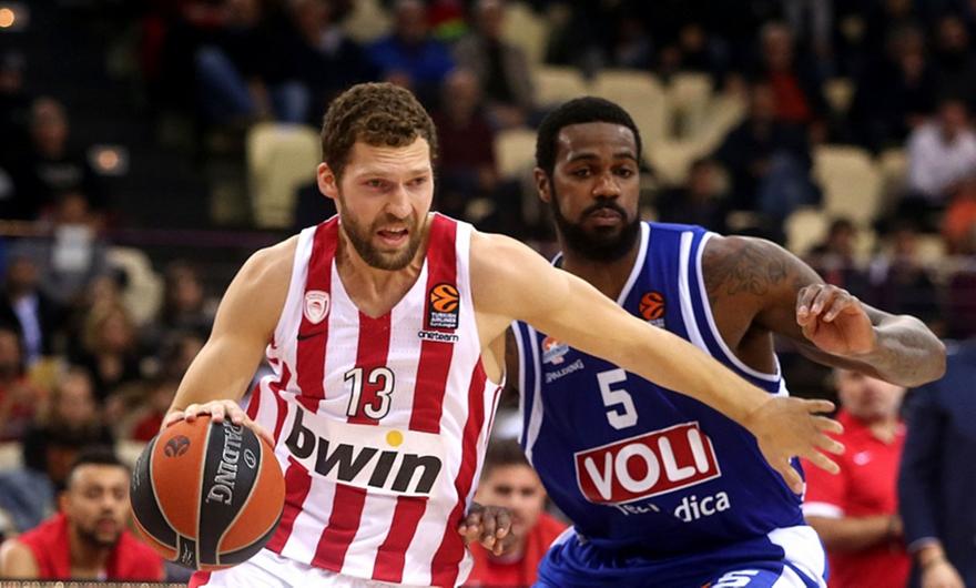 Sportando: «Ο Στρέλνιεκς είχε πρόταση από Σπερς αλλά αποφάσισε να μείνει Ολυμπιακό»