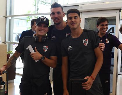 Έφυγε για Μαδρίτη η Ρίβερ (pics)