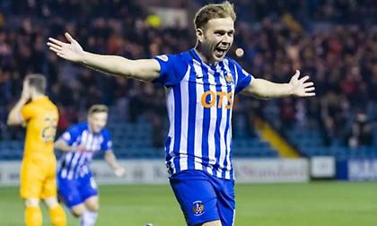 Κάζο για Ρέιντζερς και Σέλτικ, στην κορυφή η Κιλμάρνοκ