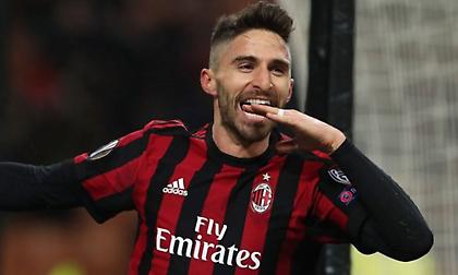 «Ματιές» Νιούκαστλ σε Μπορίνι