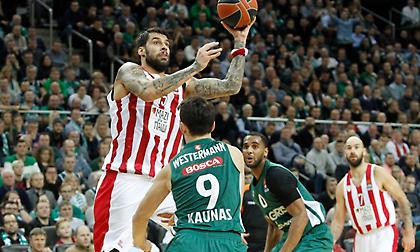 Τα… γκρέμισε όλα και έχασε ο Ολυμπιακός!