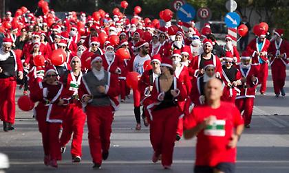 To Santa Run επιστρέφει στο Μαρούσι για να προσφέρει στιγμές χαράς