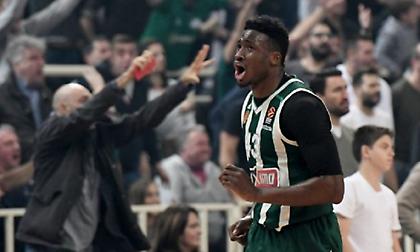 Θανάσης Αντετοκούνμπο: Top (και) στο Top-10 του μήνα στην Ευρωλίγκα! (video)