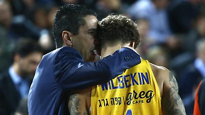 Η ομιλία Σφαιρόπουλου στα αποδυτήρια της Μακάμπι μετά τη σούπερ ανατροπή (video)