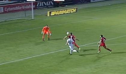 Απίστευτο διαιτητικό λάθος στην Κύπρο-Έξαλλος ο Ούρκο Πάρντο (video)