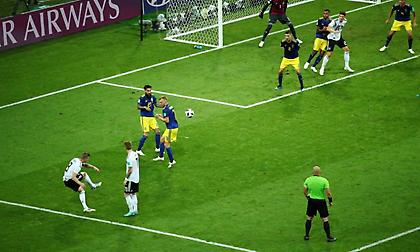 Πιτσιρίκια «αντέγραψαν» την γκολάρα του Κρόος στο Μουντιάλ (video)