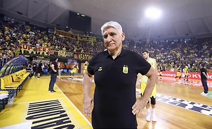 Παναγιώτης Γιαννάκης: Πρέπει οπωσδήποτε να δείτε τον σωσία του (pics)