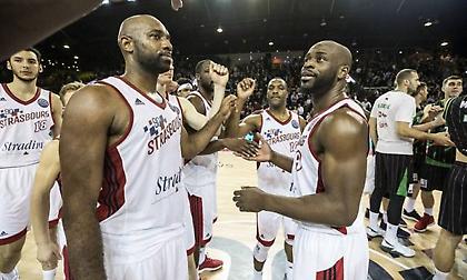 Στρασβούργο: Κλεισμένοι στο γήπεδο φίλαθλοι και παίκτες για λόγους ασφαλείας