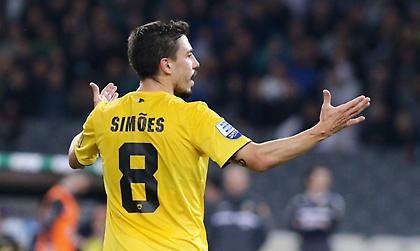 Σιμόες: «Πάμε ρε ΑΕΚ!» (pic)