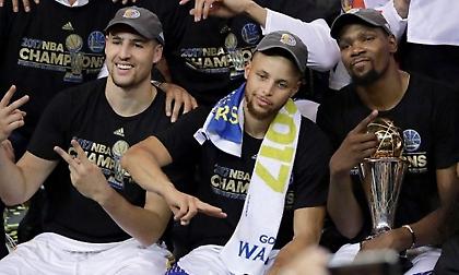 Ντουράντ: «Είμαι σίγουρος πως θα αποσύρουν τις φανέλες μας, ίσως μας κάνουν και αγάλματα»!