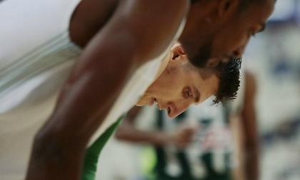 Μήτογλου: Ένα, δύο… έξι career-highs στη νίκη επί της Νταρουσάφακα! (video)