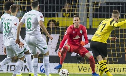 Κρατήθηκε στο +9 η Ντόρτμουντ