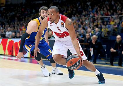 Καταγγέλλει εκβιασμό από την ομάδα του στην Κίνα ο Γκάουντλοκ