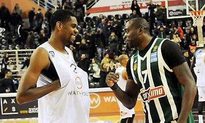 Το backstage του ΠΑΟΚ-Παναθηναϊκός (video)