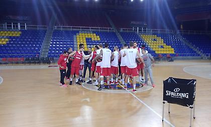 Η προπόνηση του Ολυμπιακού στη Βαρκελώνη (video)