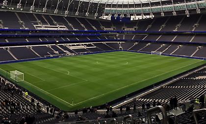 Στάζει το νέο γήπεδο της Τότεναμ