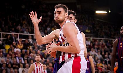 «Πάτησε» την Μπαρτσελόνα με… οδοστρωτήρα Μιλουτίνοφ ο Ολυμπιακός!