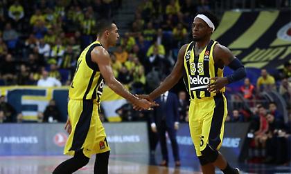 Ευρωλίγκα: Το απίθανο 19-0 της Φενέρ που γύρισε το παιχνίδι με την ΤΣΣΚΑ (video)