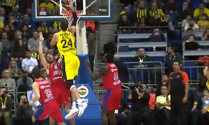 H μαγική συνεργασία Σλούκα-Βέσελι στην πρώτη θέση του Top 10 (video)