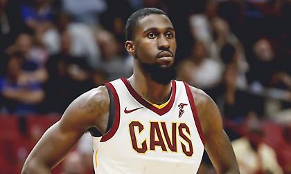 Ελεύθερος ο Οκάρο Γουάιτ!