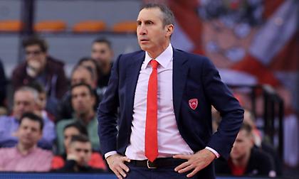 Μπλατ: «Όταν βάζεις τα σουτ, όλοι είναι χαρούμενοι»