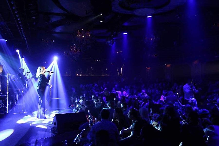 Χριστούγεννα και Πρωτοχρονιά με την Πέγκυ Ζήνα στη Θεσσαλονίκη