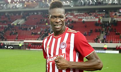 Σισέ: «Τιμή και ευλογία»