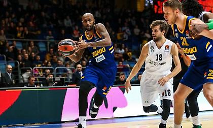 Λυτρωτής Μίκεϊ για την Χίμκι