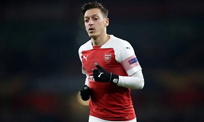 Έμερι: «Χρειαζόμαστε τον Εζίλ»