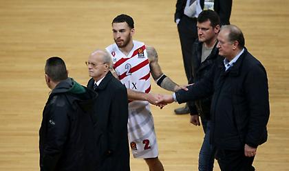 Επισκέφθηκε τα αποδυτήρια του Παναθηναϊκού ο Τζέιμς