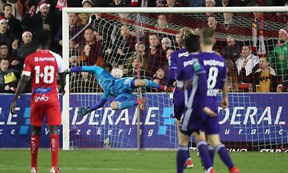 Νέο «στραπάτσο» για Άντερλεχτ