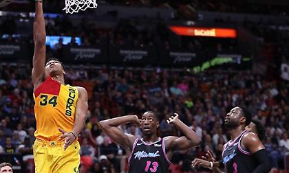 Μονοψήφιος ο Γιάννης, ήττα για τους Μπακς! (video)