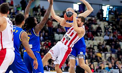 Τραυματίστηκε στο κεφάλι ο Στρέλνιεκς! (video)