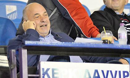 Ο πανηγυρισμός α λα… Ρονάλντο στο ΝΠΣ Βόλος-Κέρκυρα και το ξέσπασμα Μπέου (video)