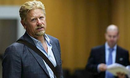 Σμάιχελ προς Μάντσεστερ Γιουνάιτεντ: «Είμαι διαθέσιμος για τεχνικός διευθυντής»