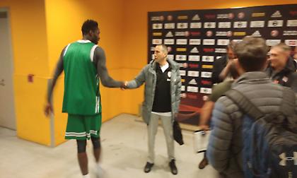 Σαν στο… σπίτι του ο Μπλατ (pics)