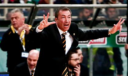 Μπάνκι: «Είμαστε όλοι… πεινασμένοι»