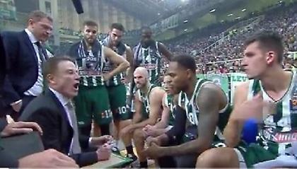 Οι φωνές του Ρικ Πιτίνο στο τάιμ άουτ: «Αυτό δεν είναι επίθεση»! (video)