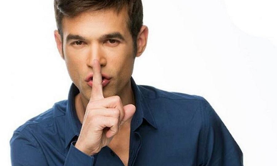 Μένιος Φουρθιώτης: Θα πάθετε πλάκα με το σπίτι του στην Εκάλη (pics)