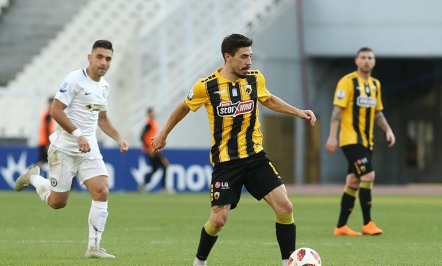 Φήμες για «σφήνα» δεύτερης ομάδας για Σιμόες