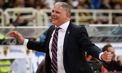 Μανωλόπουλος στον ΣΠΟΡ FM: «Τεράστια προσωπικότητα και πανέξυπνος άνθρωπος ο Πιτίνο»