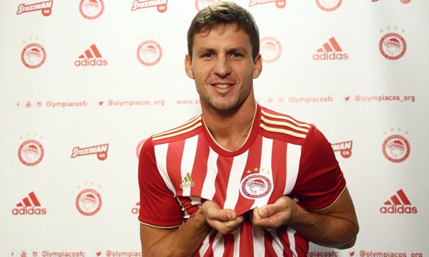Και επίσημα παίκτης του Ολυμπιακού ο Σολδάνο (pics)