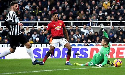 Γκαζωμένη Γιουνάιτεντ, φρένο για Τσέλσι