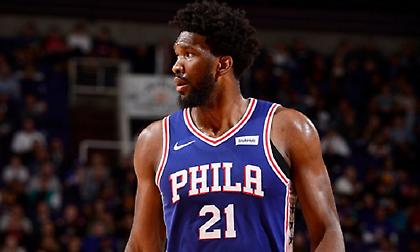 Χορευτικό και κάρφωμα από Εμπίντ στο Top 10 (video)